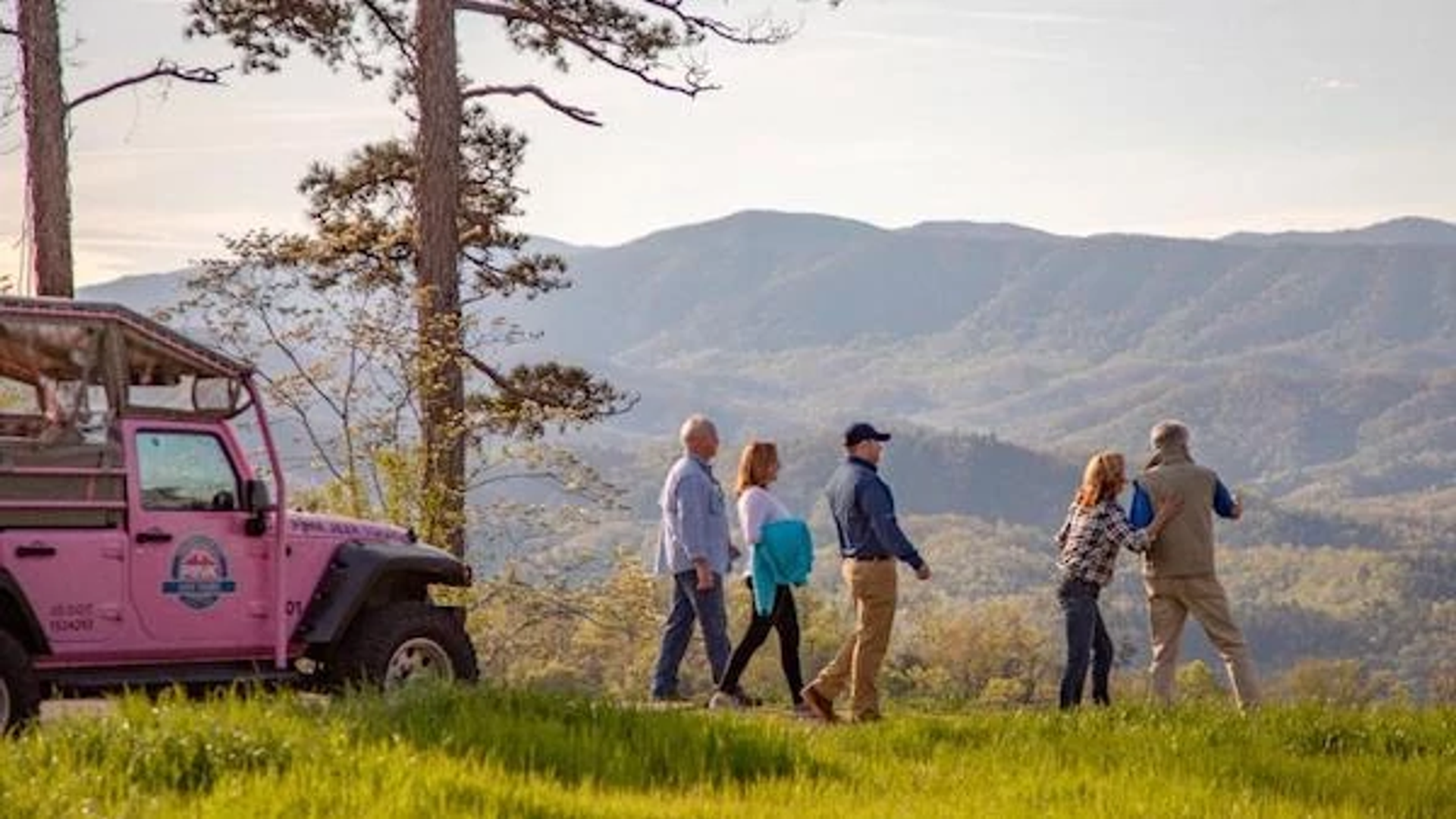 What is a Pink Jeep Tour? 