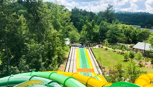Why Choose Dollywood's Splash Country