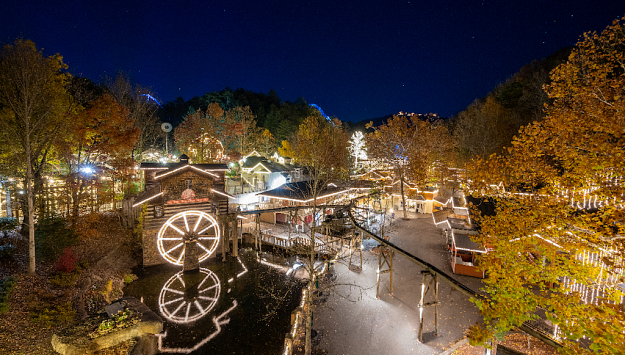 Dollywood's 2022 Christmas Color Zones Explained