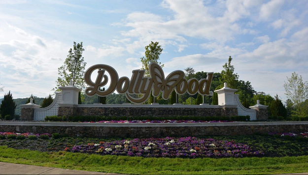 Dollywood: An Award-Winning Theme Park