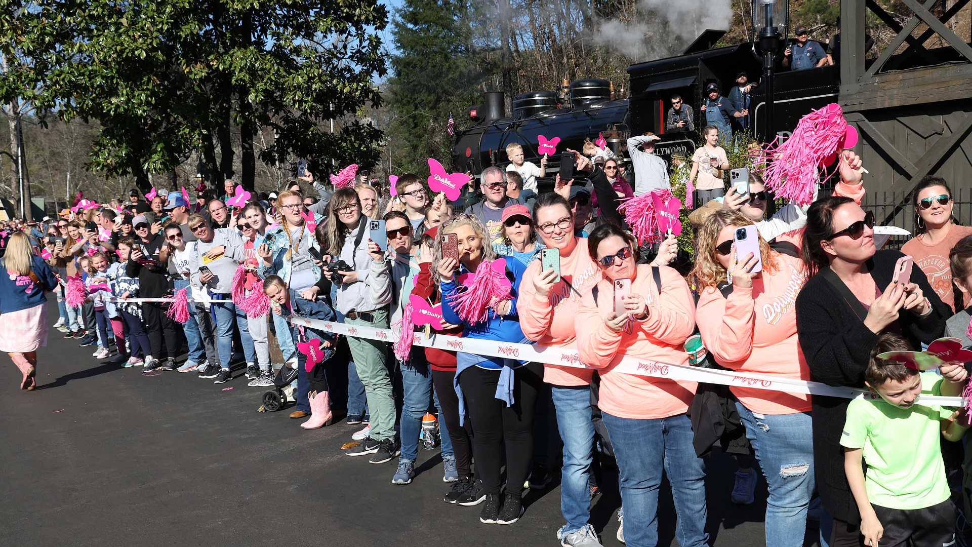 Dollywood’s 2023 Season Opening in Pictures